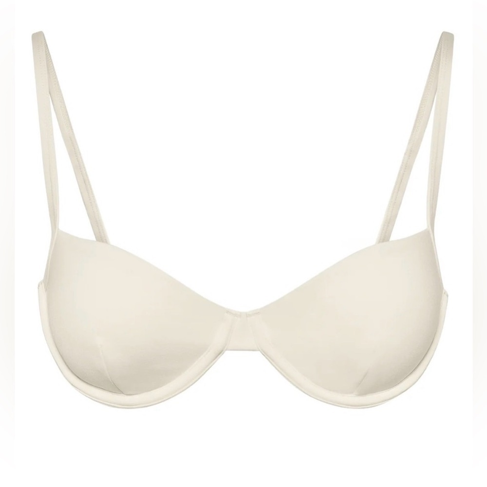 NWT Monday Swimwear Capri Bikini Top Ivory Size Small